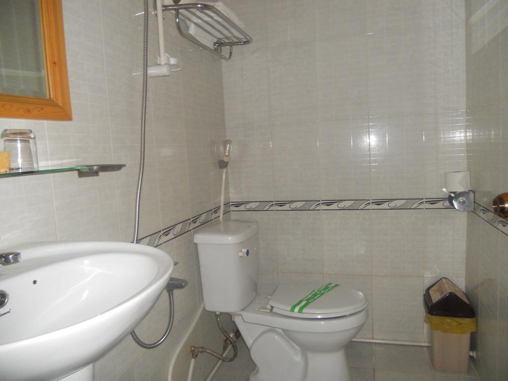 Ava Saigon 3 Hotel ホーチミン市 エクステリア 写真