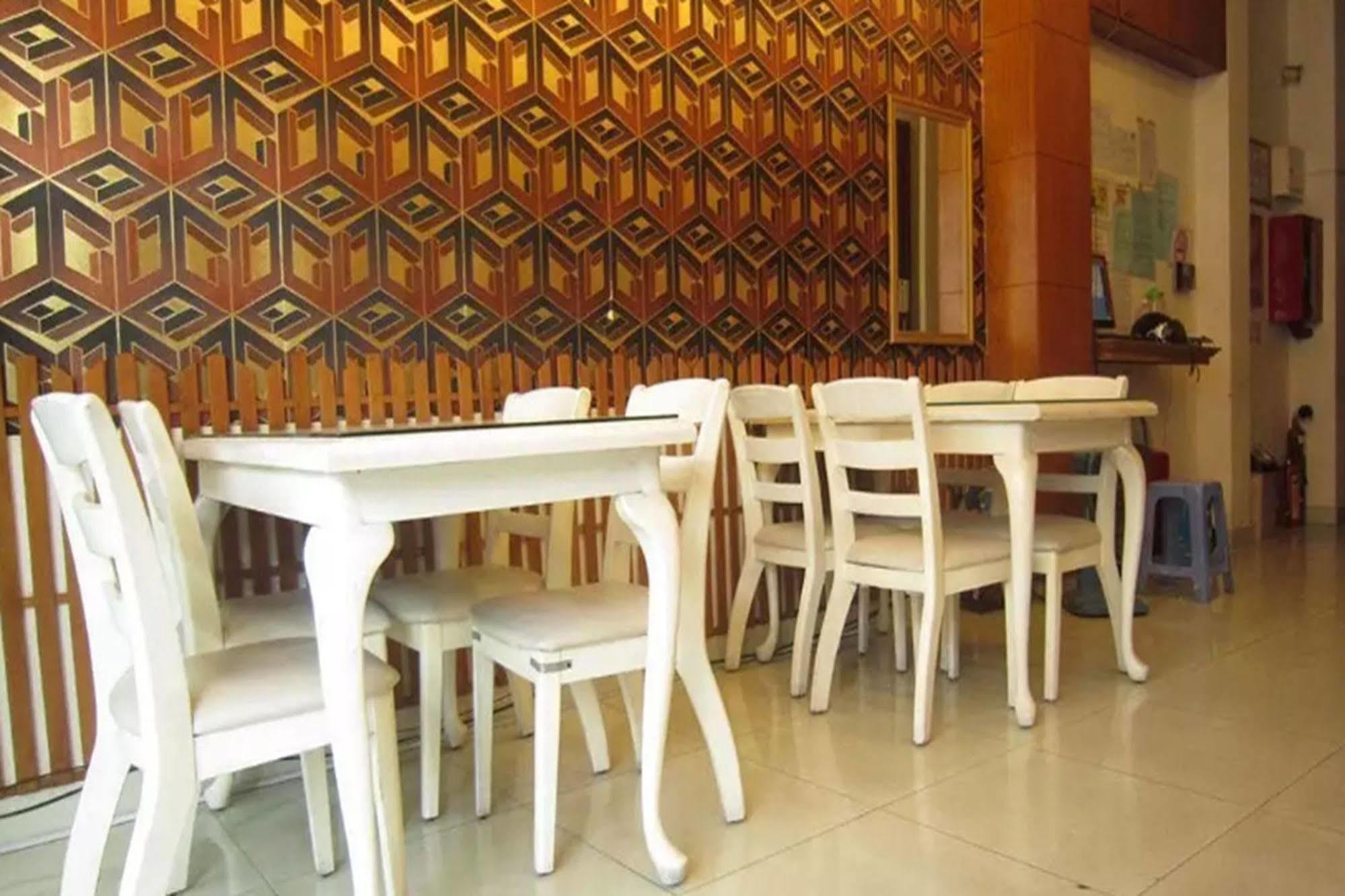Ava Saigon 3 Hotel ホーチミン市 エクステリア 写真